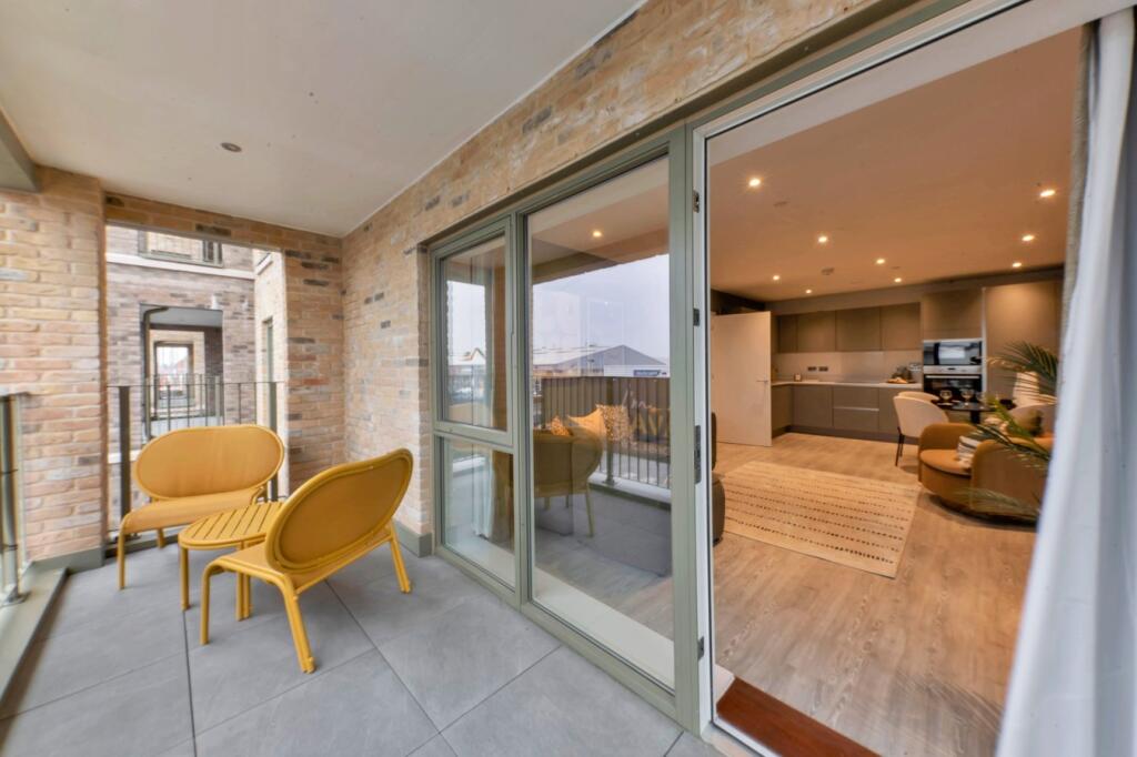 Additional image 7 of Newmarket Road, Cambridge, CB5