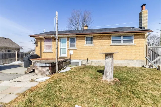 Additional image 7 of 32 Schweitzer St