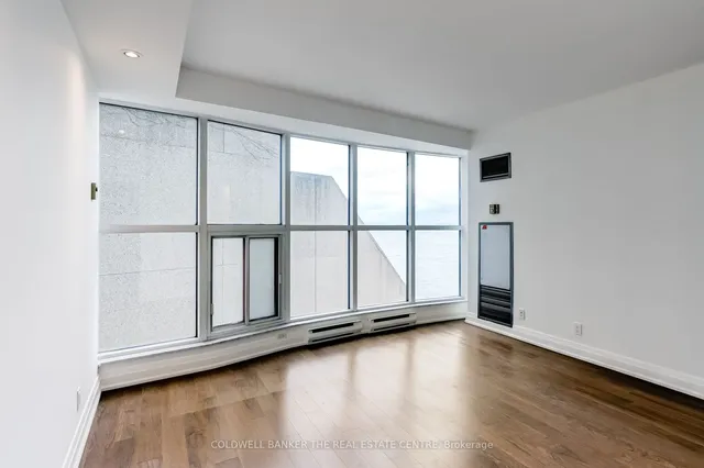 Additional image 17 of 99 Harbour Sq Unit 706