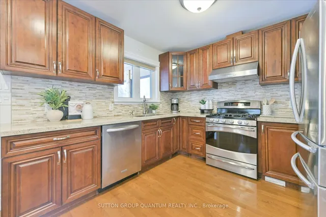 Additional image 12 of 76 Albani St