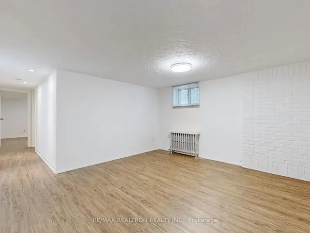 Additional image 25 of 981 Caledonia Rd