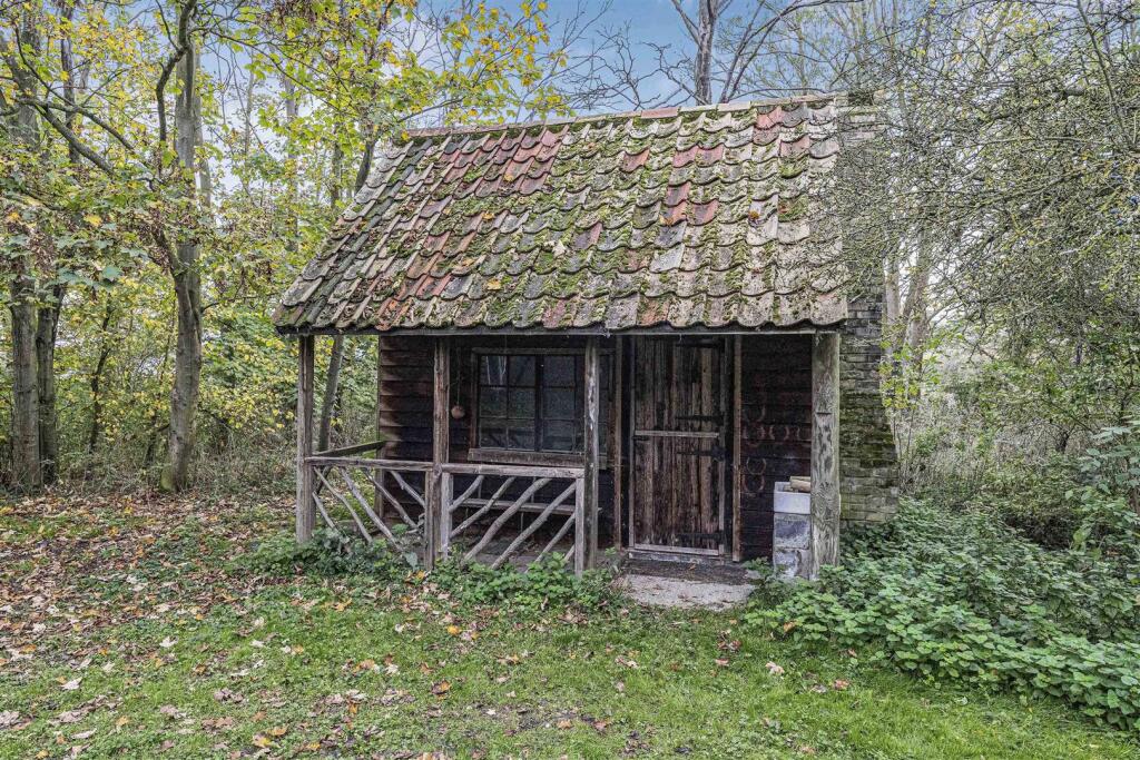 Additional image 26 of The Avenue, Madingley