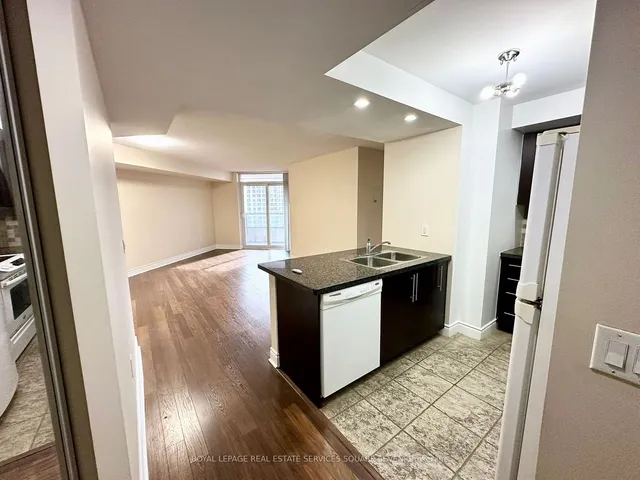 Additional image 16 of 500 Doris Ave Unit 1424