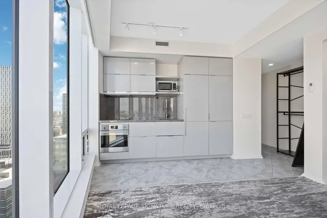 Additional image 5 of 197 Yonge St Unit 2612