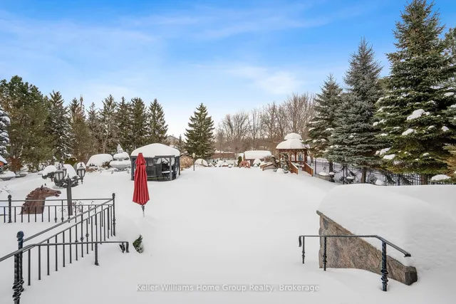 Additional image 34 of 71 Mae Crt