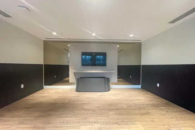 Additional image 31 of 50 Power St Unit 1301