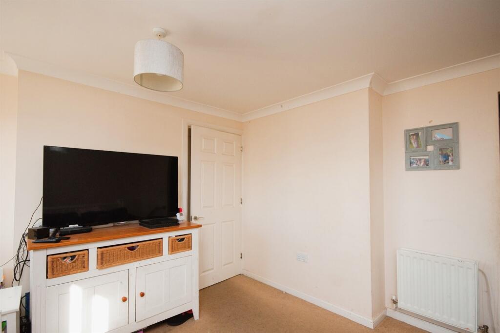 Additional image 16 of Roundhouse Crescent, Peacehaven