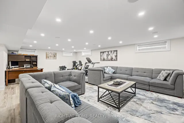 Additional image 36 of 31 Alrita Cres