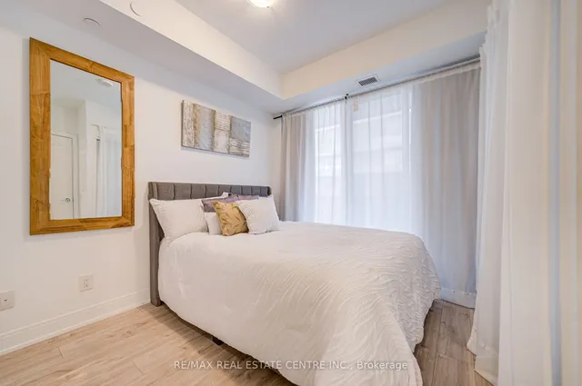 Additional image 24 of 70 Annie Craig Dr Unit 703