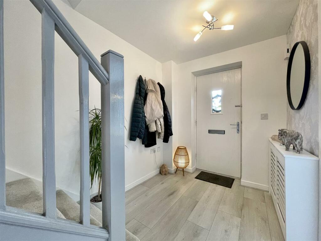 Additional image 21 of Harrowins Farm Drive, Queensbury, Bradford