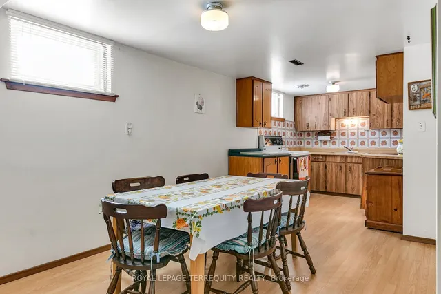 Additional image 26 of 41 Whitfield Ave