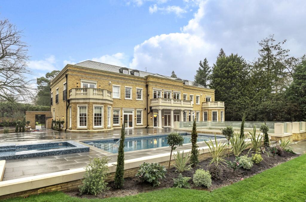 Additional image 31 of Holwood Park Avenue, Keston Park, Locksbottom