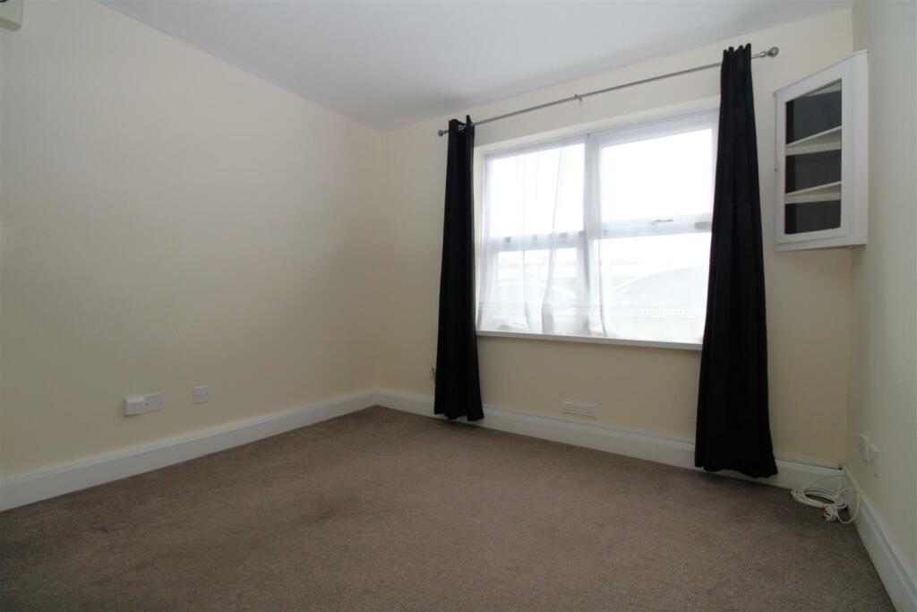 Additional image 7 of Terminus Road, Littlehampton