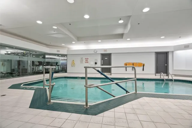 Additional image 37 of 1 Chedington Pl Unit 5B