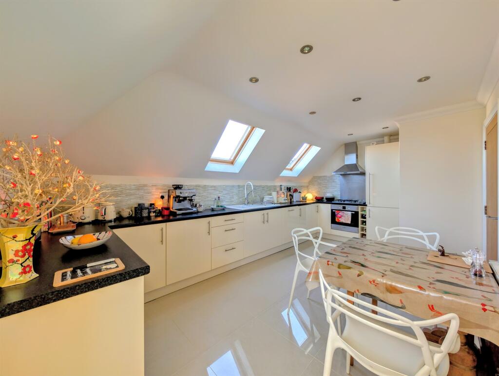 Additional image 8 of Wallace Avenue, Worthing