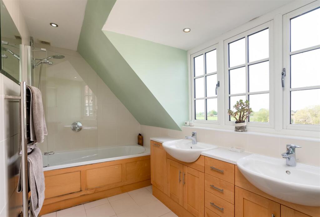 Additional image 13 of Grange Road, Bidford-On-Avon