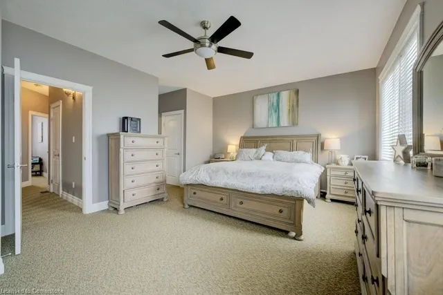 Additional image 22 of 76 Woolwich St Unit 2