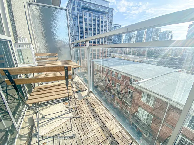 Additional image 19 of 1029 King St Unit 639