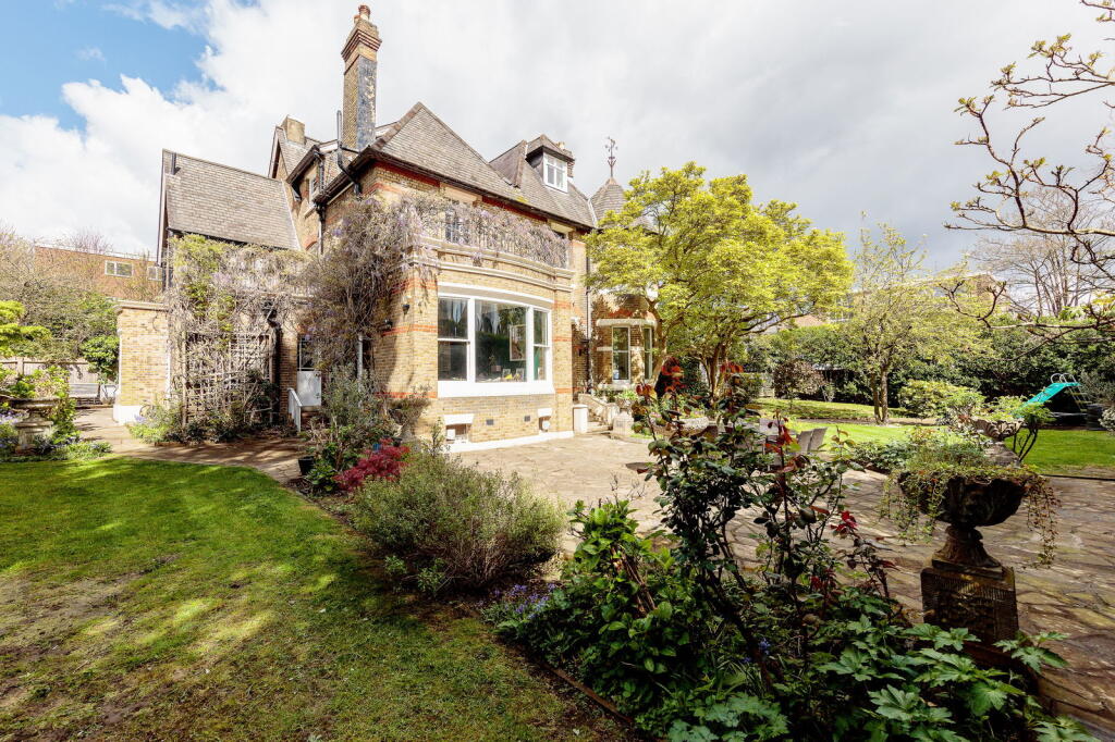 Additional image 29 of Beckenham Grove, Bromley, BR2 0JN