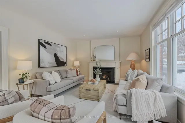 Additional image 4 of 2 Wood Glen Rd