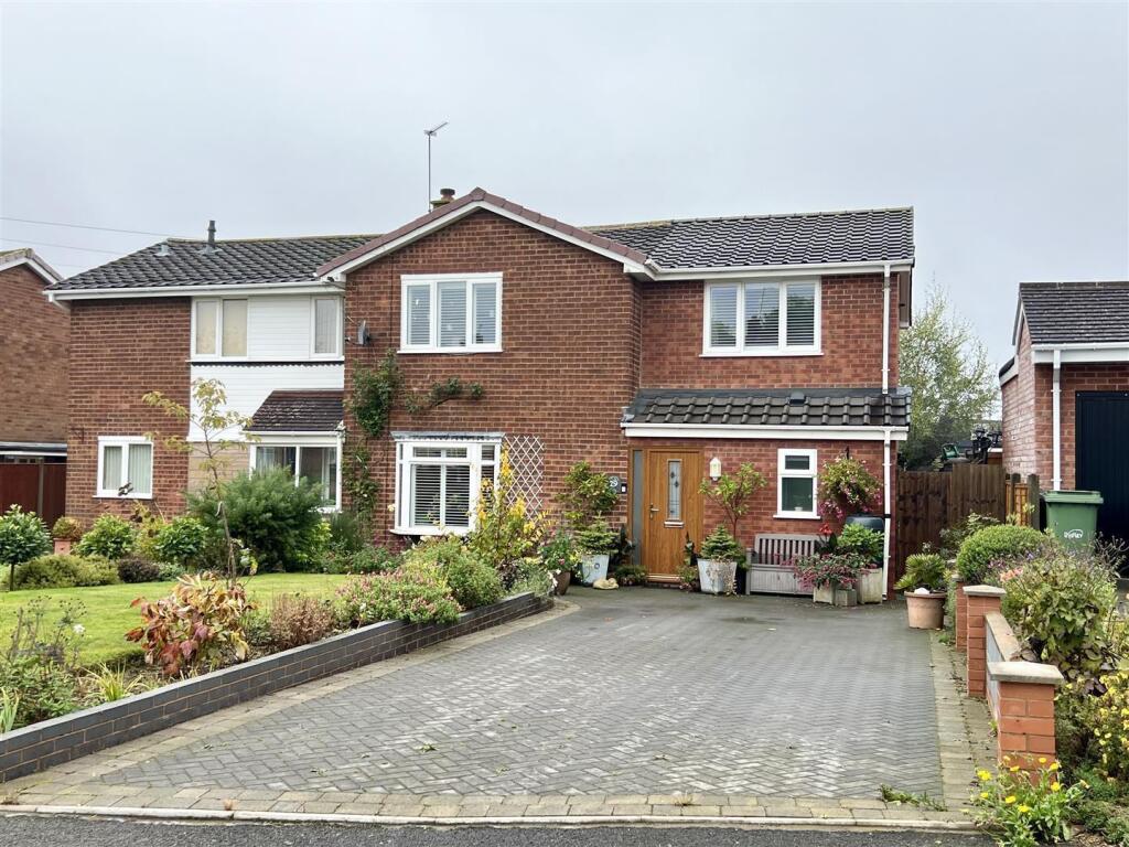 Kelwood Drive, Halesowen