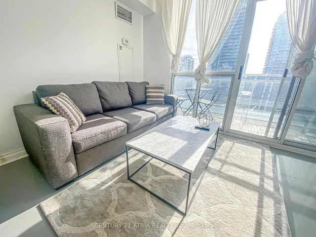 Additional image 3 of 1029 King St Unit 639