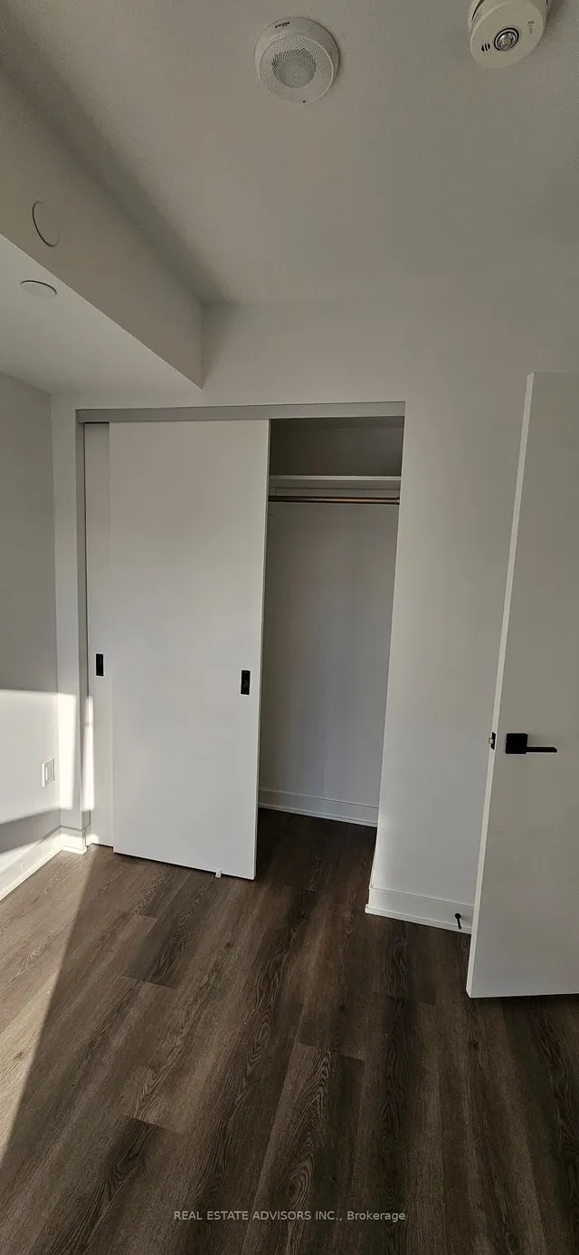 Additional image 17 of 36 Zorra St Unit 502