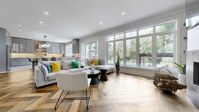 Additional image 8 of 10 Avery Ave