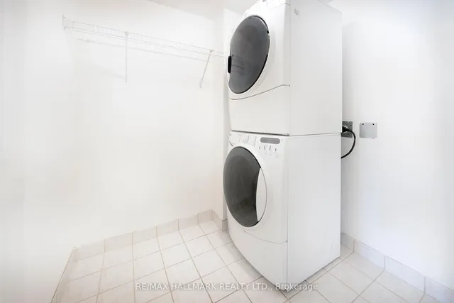 Additional image 23 of 35 Kingsbridge Garden Circ Unit 1905