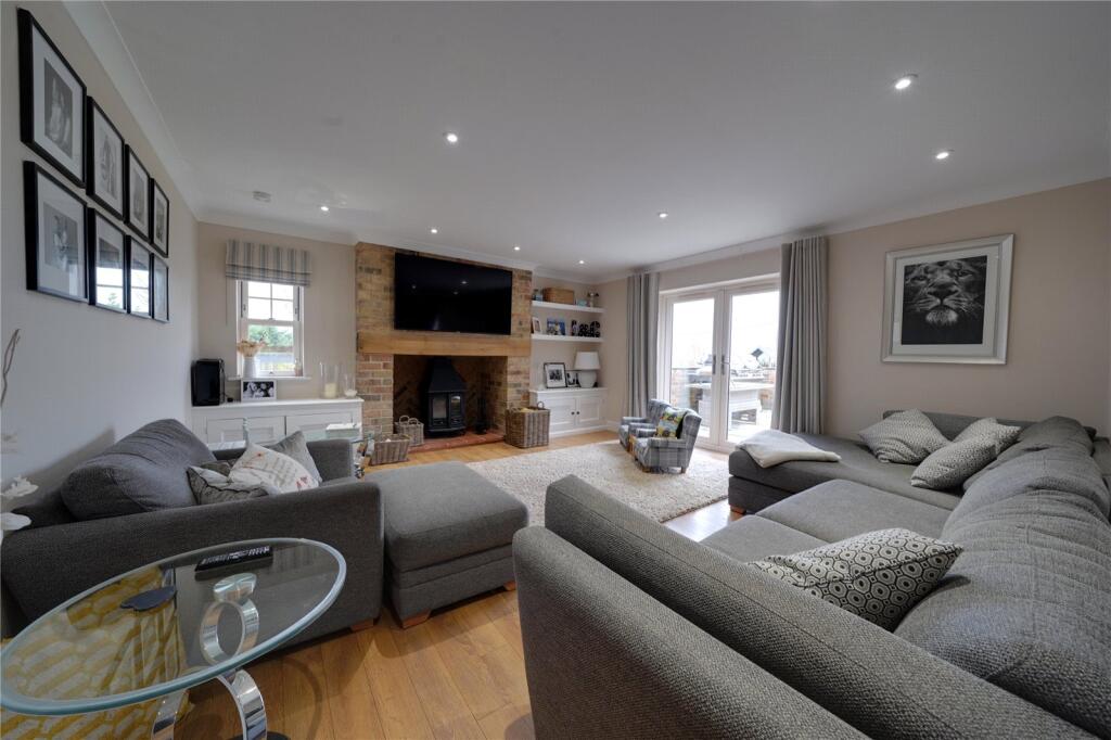 Additional image 25 of Hundred Foot Bank, Littleport, Ely, Cambridgeshire, CB6