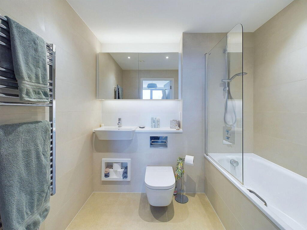 Additional image 12 of Bayside Apartments, 62 Brighton Road, Worthing BN11 2FL