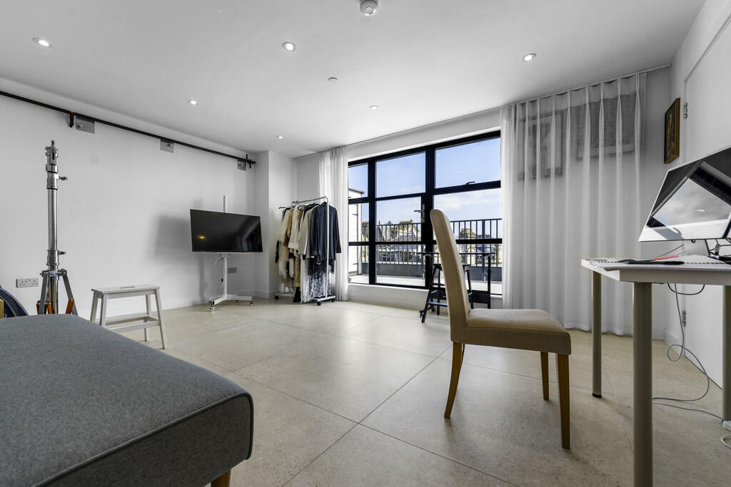 Additional image 8 of Casablanca, Mount Stuart Square