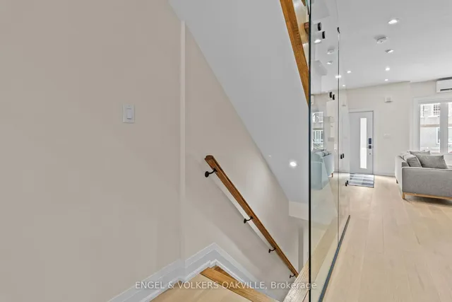 Additional image 26 of 195 Gladstone Ave