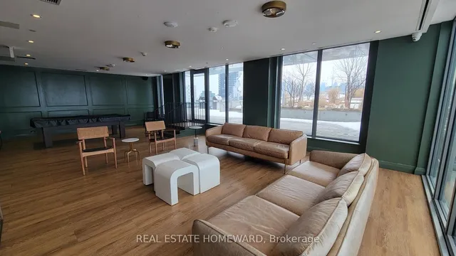 Additional image 27 of 665 Queen St Unit 211