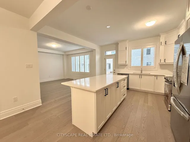Additional image 5 of 1358 Lily Cres
