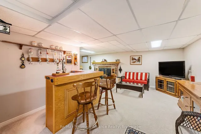 Additional image 26 of 416 Freeman Cres