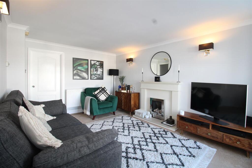 Additional image 2 of Blackford Close, Halesowen