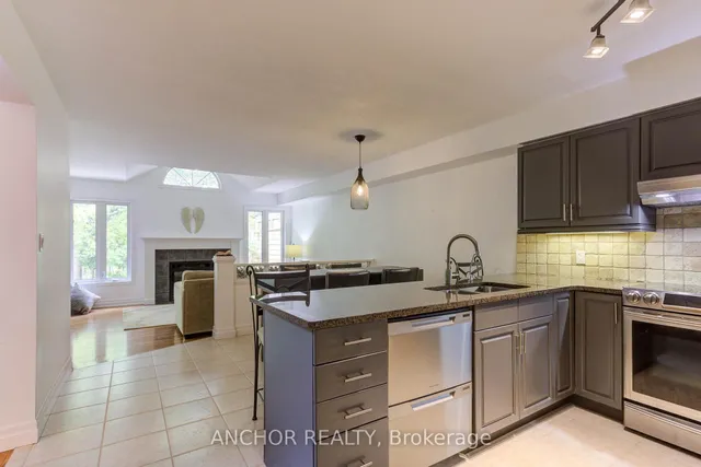 Additional image 10 of 69 Candle Cres