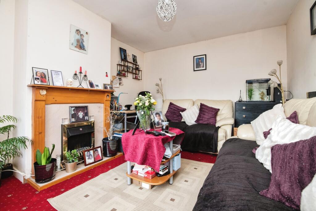 Additional image 2 of Willow Close, Cradley Heath, B64