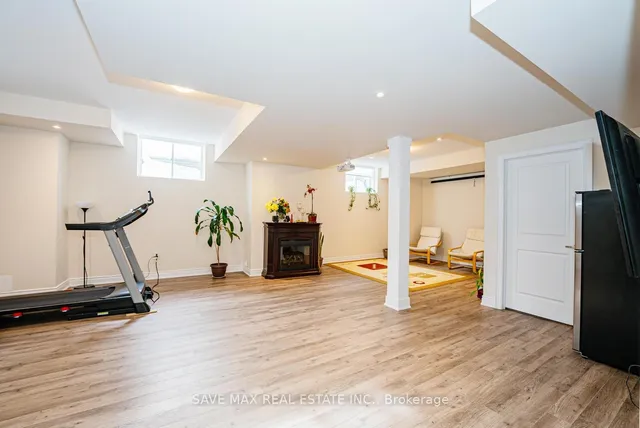 Additional image 33 of 3328 Post Rd