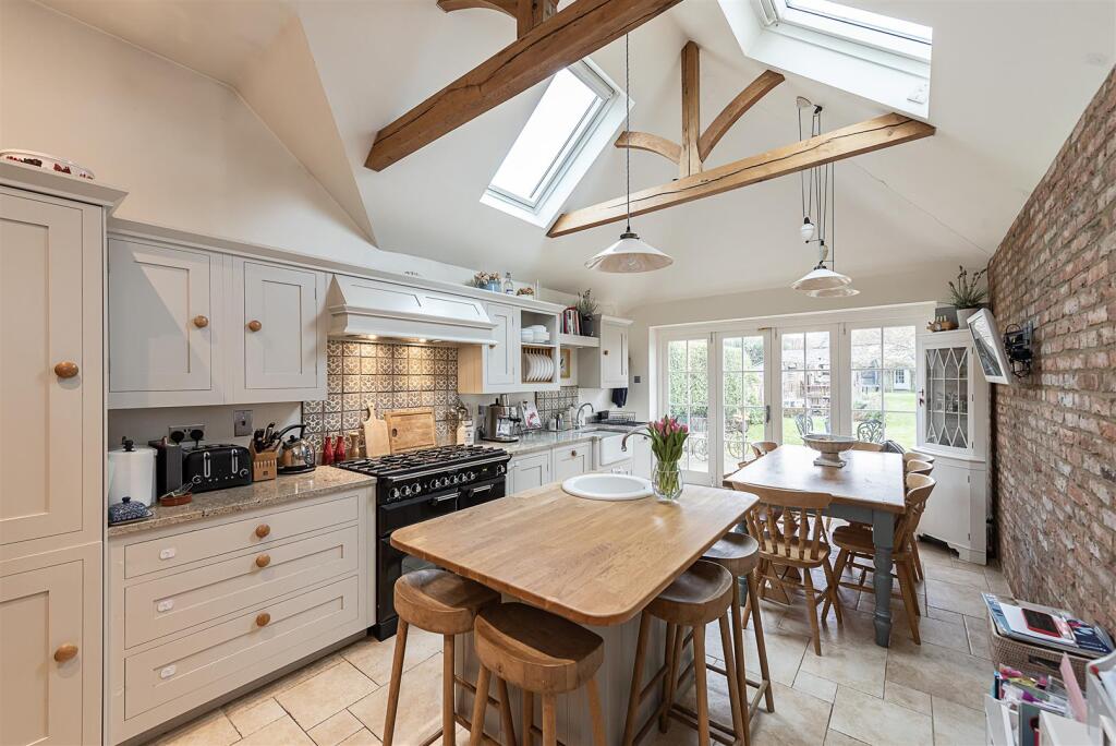 Additional image 2 of Park Hill, Harpenden