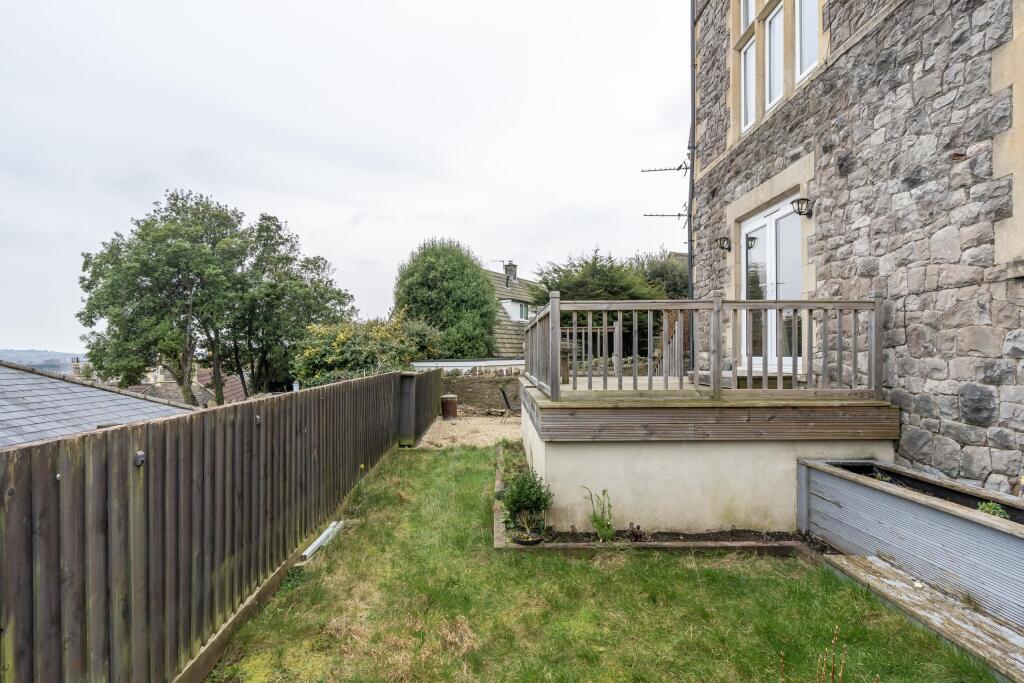 Additional image 14 of Flat 1, 6 Landemann Circus, Weston-super-Mare