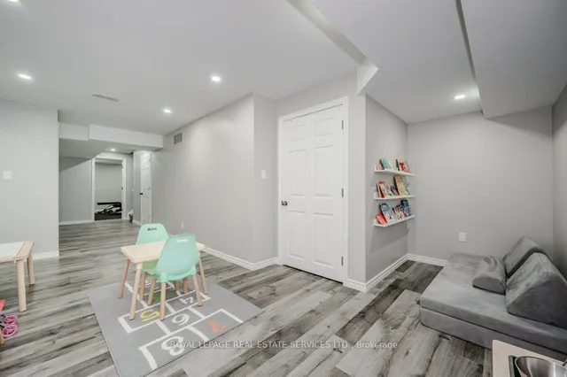 Additional image 31 of 548 Terrace Way