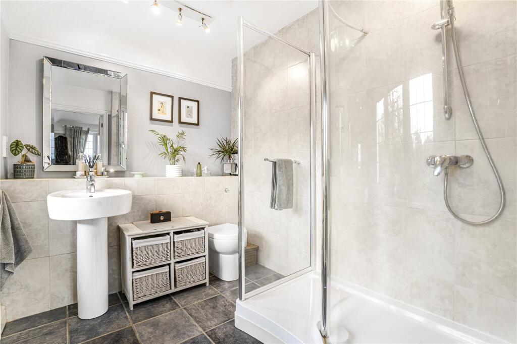 Additional image 17 of Kentish Lane, Brookmans Park, Hertfordshire, AL9