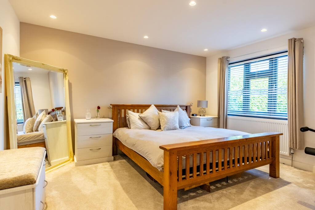 Additional image 7 of Driftwood Avenue, St. Albans, Hertfordshire, AL2