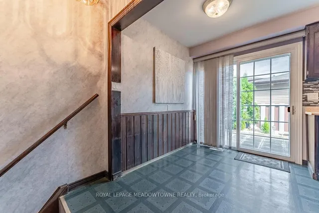 Additional image 28 of 769 Cabot Tr