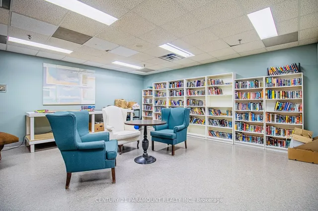 Additional image 31 of 100 County Court Blvd Unit 1802