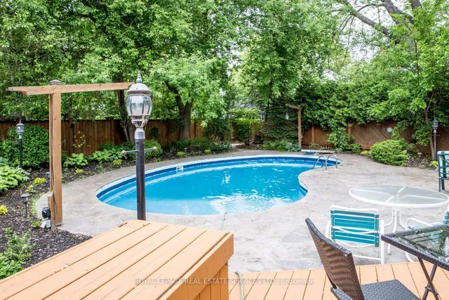 Additional image 39 of 4069 Lakeshore Rd