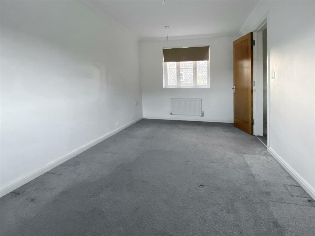 Additional image 9 of The Poplars, Littlehampton