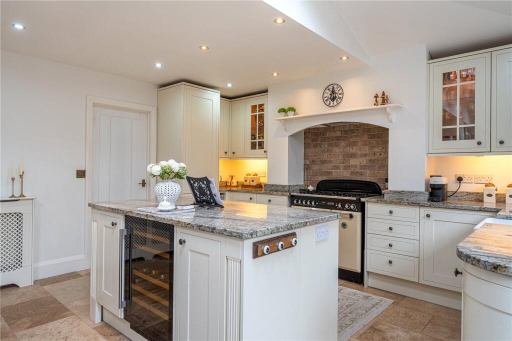 Additional image 5 of The Green, Bonehill, Tamworth, Staffordshire, B78